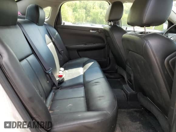 2012 Chevrolet Impala Police Police с VIN 2G1WD5E38C1159770, выставлен на аукционе Copart как лот 55754865 с пробегом 182 397 миль миль и Списание • Salvage title. История ставок и продаж доступна на DreamBid. Изображение 10.