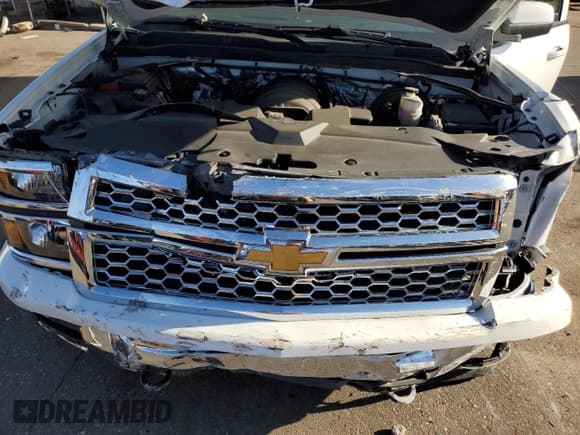 ✅ 2015 Chevrolet Silverado 1500 LT • VIN: 1GCVKREC1FZ422208 • Lot: 92283965. Listed on Copart with 37,183 mi. Free auction sales archive from the USA and detailed vehicle history report at DreamBid. Image 11.