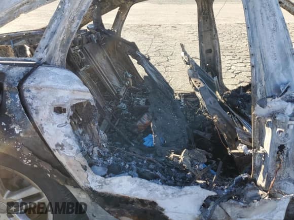 ✅ 2012 Audi A6 Premium • VIN: WAUFGAFC6CN041086 • Lot: 83999174. Listed on Copart with Not provided. Free auction sales archive from the USA and detailed vehicle history report at DreamBid. Image 10.