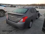 ✅ 2018 Nissan Versa S • VIN: 3N1CN7AP2JL806187 • Lot: 77382204. Wystawiony na Copart z przebiegiem 55 457 mil. Bezpłatny archiwum sprzedaży aukcyjnych z USA i szczegółowy raport historii pojazdu na DreamBid. Zdjęcie 3.