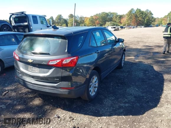 ✅ 2021 Chevrolet Equinox LS • VIN: 2GNAXSEV6M6118364 • Лот: 43417662. Опубликован ранее на IAAI с пробегом 50 780 миль. Бесплатный доступ к архиву аукционных продаж из США и подробный отчёт об истории автомобиля на DreamBid. Изображение 4.