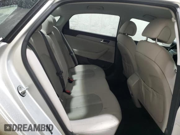 ✅ 2017 Hyundai Sonata SE • VIN: 5NPE24AF8HH483603 • Лот: 85405485. Опубликован ранее на Copart с пробегом 126 674 миль. Бесплатный доступ к архиву аукционных продаж из США и подробный отчёт об истории автомобиля на DreamBid. Изображение 10.