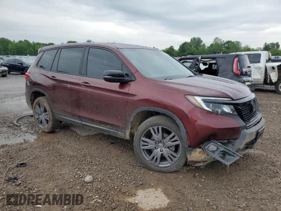 ✅ 2019 Honda Passport EX-L • VIN: 5FNYF8H52KB026118 • Lot: 59548395. Listed on Copart with 81,717 mi. Free auction sales archive from the USA and detailed vehicle history report at DreamBid. Image 4.