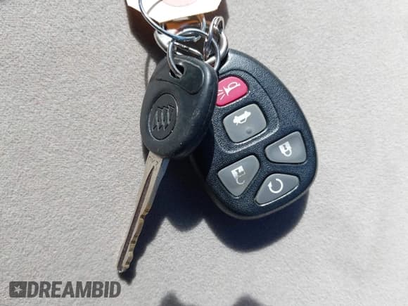 ✅ 2009 Buick LaCrosse CX • VIN: 2G4WC582091148814 • Lot: 41595101. Listed on IAAI with 135,845 mi. Free auction sales archive from the USA and detailed vehicle history report at DreamBid. Image 11.