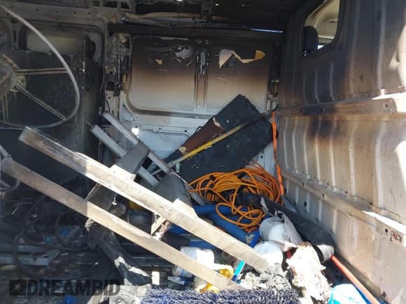 ✅ 2014 Ram ProMaster Cargo • VIN: 3C6TRVAG5EE110107 • Lot: 42538918. Wystawiony na IAAI z przebiegiem Nie podano. Bezpłatny archiwum sprzedaży aukcyjnych z USA i szczegółowy raport historii pojazdu na DreamBid. Zdjęcie 8.