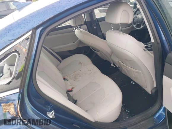 ✅ 2015 Hyundai Sonata SE • VIN: 5NPE24AF7FH210178 • Лот: 43225622. Опубликован ранее на IAAI с пробегом Не указан. Бесплатный доступ к архиву аукционных продаж из США и подробный отчёт об истории автомобиля на DreamBid. Изображение 8.