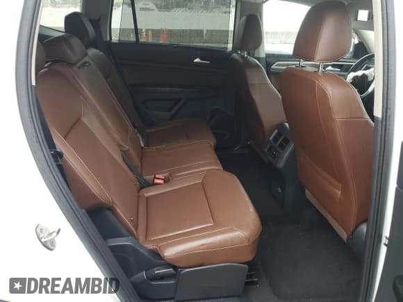✅ 2021 Volkswagen Atlas SE • VIN: 1V2KR2CA3MC518797 • Lot: 85545365. Listed on Copart with 102,539 mi. Free auction sales archive from the USA and detailed vehicle history report at DreamBid. Image 11.