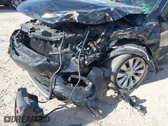 ✅ 2014 Honda Accord EX-L • VIN: 1HGCR3F85EA034312 • Lot: 43566300. Wystawiony na IAAI z przebiegiem Nie podano. Bezpłatny archiwum sprzedaży aukcyjnych z USA i szczegółowy raport historii pojazdu na DreamBid. Zdjęcie 16.