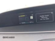 ✅ 2021 Toyota Prius LE • VIN: JTDKAMFP7M3169633 • Lot: 41986170. Wystawiony na IAAI z przebiegiem 55 925 mil. Bezpłatny archiwum sprzedaży aukcyjnych z USA i szczegółowy raport historii pojazdu na DreamBid. Zdjęcie 16.