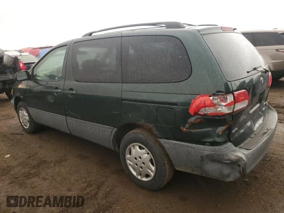 ✅ 2003 Toyota Sienna CE • VIN: 4T3ZF19C53U546172 • Lot: 48580305. Listed on Copart with 250,089 mi. Free auction sales archive from the USA and detailed vehicle history report at DreamBid. Image 2.