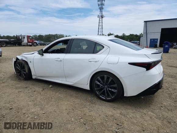 ✅ 2023 Lexus IS 350 F Sport • VIN: JTHGZ1E23P5030240 • Lot: 65498835. Wystawiony na Copart z przebiegiem 24 586 mil. Bezpłatny archiwum sprzedaży aukcyjnych z USA i szczegółowy raport historii pojazdu na DreamBid. Zdjęcie 2.