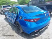 ✅ 2021 Alfa Romeo Giulia Quadrifoglio • VIN: ZARFAMEV1M7648209 • Lot: 42241740. Wystawiony na IAAI z przebiegiem 48 850 mil. Bezpłatny archiwum sprzedaży aukcyjnych z USA i szczegółowy raport historii pojazdu na DreamBid. Zdjęcie 3.