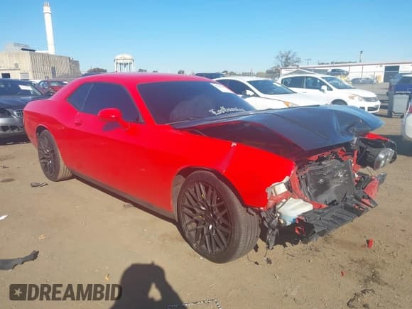 ✅ 2016 Dodge Challenger R/T Scat Pack • VIN: 2C3CDZFJ0GH329927 • Lot: 43537695. Wystawiony na IAAI z przebiegiem 108 213 mil. Bezpłatny archiwum sprzedaży aukcyjnych z USA i szczegółowy raport historii pojazdu na DreamBid. Zdjęcie 1.