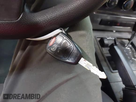 ✅ 2011 Jeep Liberty Sport Jet • VIN: 1J4PN2GK5BW531790 • Lot: 42333380. Listed on IAAI with 179,835 mi. Free auction sales archive from the USA and detailed vehicle history report at DreamBid. Image 11.