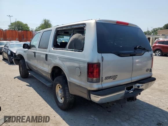 ✅ 2005 Ford Excursion Special Serv • VIN: 1FMNU41S05EB52822 • Лот: 66126504. Опубликован ранее на Copart с пробегом 200 964 миль. Бесплатный доступ к архиву аукционных продаж из США и подробный отчёт об истории автомобиля на DreamBid. Изображение 2.