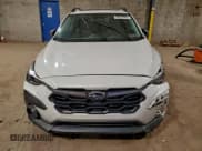 ✅ 2024 Subaru Crosstrek Limited • VIN: 4S4GUHM64R3708789 • Lot: 95510565. Listed on Copart with 9,813 mi. Free auction sales archive from the USA and detailed vehicle history report at DreamBid. Image 5.