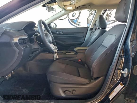 ✅ 2025 Nissan Altima SV • VIN: 1N4BL4DV5SN345193 • Lot: 94179865. Listed on Copart with 29,054 mi. Free auction sales archive from the USA and detailed vehicle history report at DreamBid. Image 7.