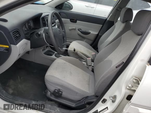 ✅ 2009 Hyundai Accent Auto GLS • VIN: KMHCN46C69U320075 • Лот: 59943715. Опубликован ранее на Copart с пробегом 152 366 миль. Бесплатный доступ к архиву аукционных продаж из США и подробный отчёт об истории автомобиля на DreamBid. Изображение 7.