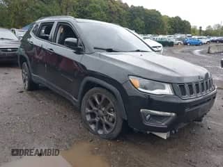 2019 Jeep Compass Limited с VIN 3C4NJDCB3KT843235, выставлен на аукционе IAAI как лот 43383677 с пробегом 68 221 миль миль и . История ставок и продаж доступна на DreamBid. Изображение 1.