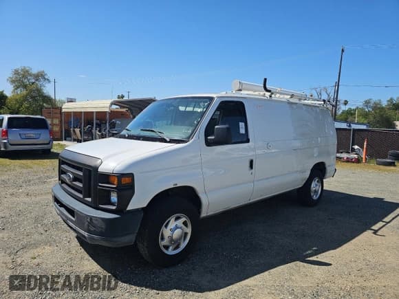 ✅ 2010 Ford Econoline Cargo Commercial • VIN: 1FTNE2EL4ADA10062 • Lot: 52039955. Listed on Copart with 61,795 mi. Free auction sales archive from the USA and detailed vehicle history report at DreamBid. Image 2.