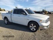 ✅ 2010 Dodge 1500 SLT • VIN: 1D7RB1GT3AS246530 • Lot: 75389734. Wystawiony na Copart z przebiegiem 54 566 mil. Bezpłatny archiwum sprzedaży aukcyjnych z USA i szczegółowy raport historii pojazdu na DreamBid. Zdjęcie 4.