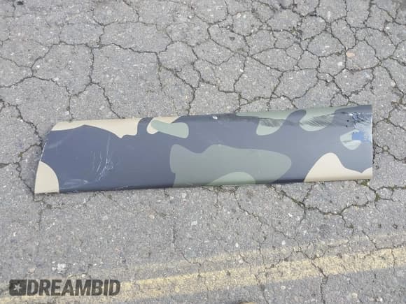 ✅ 2004 Toyota 4Runner SR5 • VIN: JTEBT14R648014227 • Lot: 41582930. Wystawiony na IAAI z przebiegiem 217 348 mil. Bezpłatny archiwum sprzedaży aukcyjnych z USA i szczegółowy raport historii pojazdu na DreamBid. Zdjęcie 12.