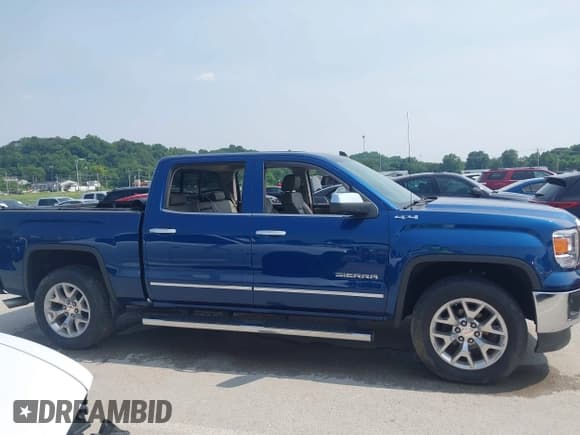 ✅ 2015 GMC Sierra 1500 SLT • VIN: 3GTU2VEC2FG353808 • Lot: 42356691. Listed on IAAI with 94,157 mi. Free auction sales archive from the USA and detailed vehicle history report at DreamBid. Image 13.