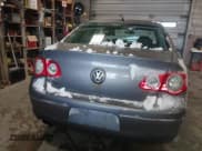 ✅ 2007 Volkswagen Passat 3.6L V6 • VIN: WVWCU73CX7E013626 • Lot: 43797138. Listed on IAAI with 137,853 mi. Free auction sales archive from the USA and detailed vehicle history report at DreamBid. Image 16.