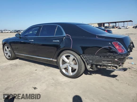 ✅ 2016 Bentley Mulsanne • VIN: SCBBG7ZH6GC001557 • Lot: 43661755. Wystawiony na Copart z przebiegiem 32 512 mil. Bezpłatny archiwum sprzedaży aukcyjnych z USA i szczegółowy raport historii pojazdu na DreamBid. Zdjęcie 2.