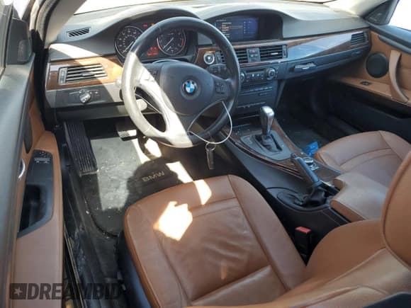 ✅ 2011 BMW 3 Series 328i • VIN: WBAKE5C57BE573639 • Lot: 72767044. Listed on Copart with 120,211 mi. Free auction sales archive from the USA and detailed vehicle history report at DreamBid. Image 8.