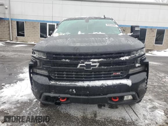 ✅ 2022 Chevrolet Silverado 1500 LT Trail Boss • VIN: 3GCPYFEL4NG101803 • Lot: 45054495. Wystawiony na Copart z przebiegiem 37 734 mil. Bezpłatny archiwum sprzedaży aukcyjnych z USA i szczegółowy raport historii pojazdu na DreamBid. Zdjęcie 5.