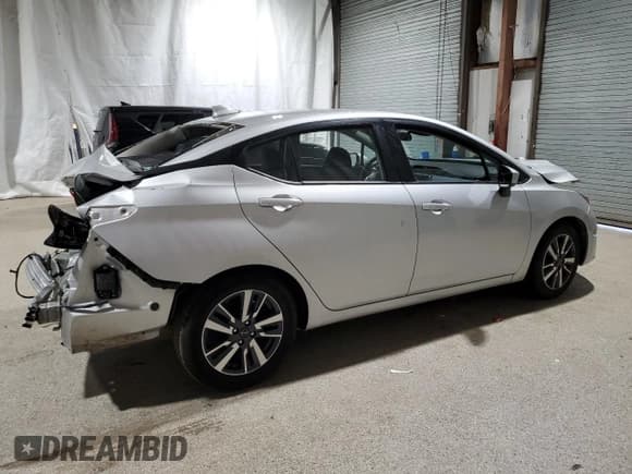 ✅ 2023 Nissan Versa SV • VIN: 3N1CN8EV5PL861787 • Лот: 92298215. Опубликован ранее на Copart с пробегом 52 110 миль. Бесплатный доступ к архиву аукционных продаж из США и подробный отчёт об истории автомобиля на DreamBid. Изображение 3.