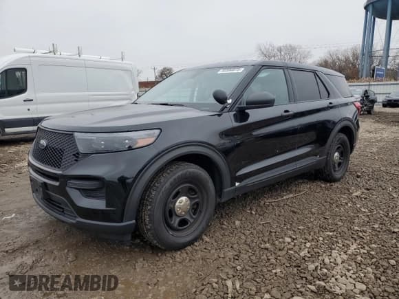 ✅ 2021 Ford Police Interceptor Utility • VIN: 1FM5K8AB8MGC23670 • Lot: 93594815. Wystawiony na Copart z przebiegiem 64 770 mil. Bezpłatny archiwum sprzedaży aukcyjnych z USA i szczegółowy raport historii pojazdu na DreamBid. Zdjęcie 1.