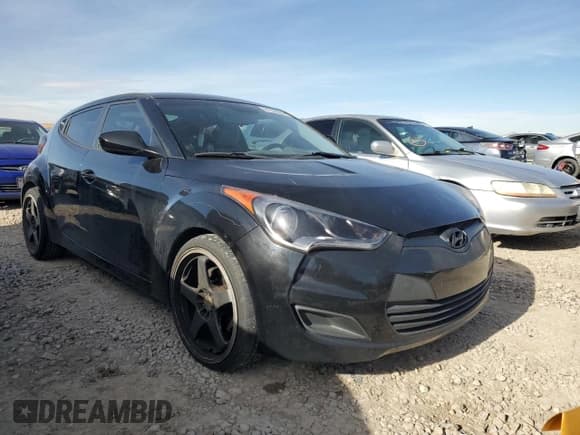 ✅ 2012 Hyundai Veloster w/Gray Int • VIN: KMHTC6AD9CU042295 • Lot: 81558094. Wystawiony na Copart z przebiegiem 159 576 mil. Bezpłatny archiwum sprzedaży aukcyjnych z USA i szczegółowy raport historii pojazdu na DreamBid. Zdjęcie 4.