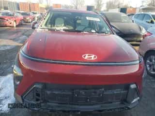 2025 Hyundai Kona SEL with VIN KM8HBCAB6SU206140, listed as a Copart auction lot 83446914 with 3,436 mi miles and Salvage title. Bid and sale history available at DreamBid. Image 5.