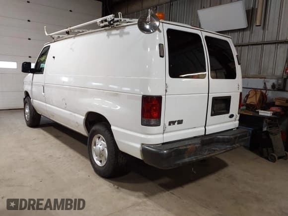 ✅ 2011 Ford Econoline Cargo Commercial • VIN: 1FTNE2EL1BDB34968 • Lot: 42647682. Listed on IAAI with 114,506 mi. Free auction sales archive from the USA and detailed vehicle history report at DreamBid. Image 3.