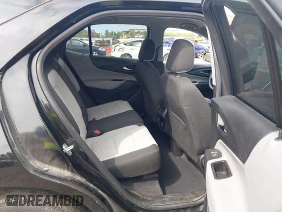 ✅ 2020 Chevrolet Equinox LS • VIN: 2GNAXSEV2L6257518 • Lot: 43151684. Listed on IAAI with 145,700 mi. Free auction sales archive from the USA and detailed vehicle history report at DreamBid. Image 8.