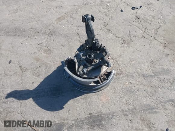 ✅ 2018 Volvo S90 Momentum • VIN: LVY992MK2JP036505 • Лот: 43608517. Опубликован ранее на IAAI с пробегом 119 174 миль. Бесплатный доступ к архиву аукционных продаж из США и подробный отчёт об истории автомобиля на DreamBid. Изображение 12.