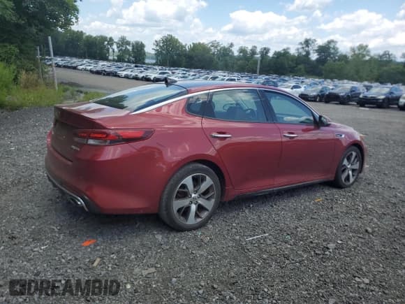 ✅ 2018 Kia Optima SX • VIN: 5XXGW4L2XJG201471 • Lot: 65537805. Listed on Copart with 62,507 mi. Free auction sales archive from the USA and detailed vehicle history report at DreamBid. Image 3.