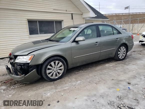 ✅ 2009 Hyundai Sonata Limited • VIN: 5NPEU46C49H571428 • Лот: 43715925. Опубликован ранее на Copart с пробегом 122 211 миль. Бесплатный доступ к архиву аукционных продаж из США и подробный отчёт об истории автомобиля на DreamBid. Изображение 1.