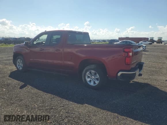✅ 2019 Chevrolet Silverado 1500 LT • VIN: 1GCRWCED8KZ229334 • Lot: 89434005. Wystawiony na Copart z przebiegiem Nie podano. Bezpłatny archiwum sprzedaży aukcyjnych z USA i szczegółowy raport historii pojazdu na DreamBid. Zdjęcie 2.