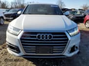 ✅ 2019 Audi Q7 • VIN: WA1LHBF74KD021929 • Лот: 46389475. Опубликован ранее на Copart с пробегом 42 781 миль. Бесплатный доступ к архиву аукционных продаж из США и подробный отчёт об истории автомобиля на DreamBid. Изображение 5.