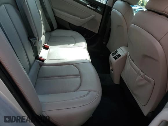 ✅ 2018 Hyundai Sonata Limited • VIN: 5NPE34AFXJH680226 • Lot: 49441203. Listed on Copart with 16,201 mi. Free auction sales archive from the USA and detailed vehicle history report at DreamBid. Image 10.