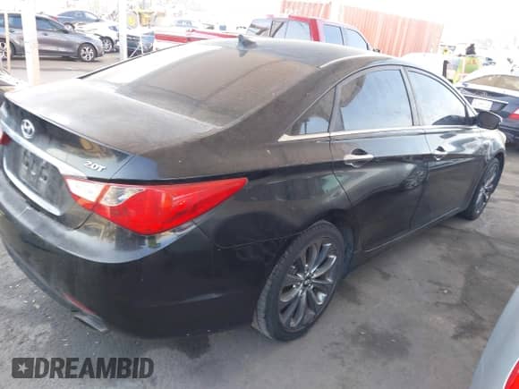 2011 Hyundai Sonata SE с VIN 5NPEC4ABXBH316080, выставлен на аукционе IAAI как лот 42922214 с пробегом 165 375 миль миль и . История ставок и продаж доступна на DreamBid. Изображение 4.