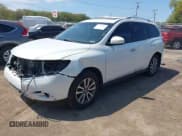 ✅ 2014 Nissan Pathfinder SV • VIN: 5N1AR2MM7EC703101 • Lot: 42221242. Listed on IAAI with 178,237 mi. Free auction sales archive from the USA and detailed vehicle history report at DreamBid. Image 17.