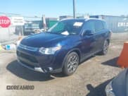 ✅ 2015 Mitsubishi Outlander GT • VIN: JA4JZ4AX0FZ005114 • Lot: 42058228. Listed on IAAI with 146,649 mi. Free auction sales archive from the USA and detailed vehicle history report at DreamBid. Image 17.