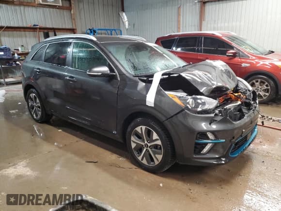 ✅ 2022 Kia Niro EX • VIN: KNDCC3LG6N5142099 • Lot: 92161555. Wystawiony na Copart z przebiegiem 91 015 mil. Bezpłatny archiwum sprzedaży aukcyjnych z USA i szczegółowy raport historii pojazdu na DreamBid. Zdjęcie 4.