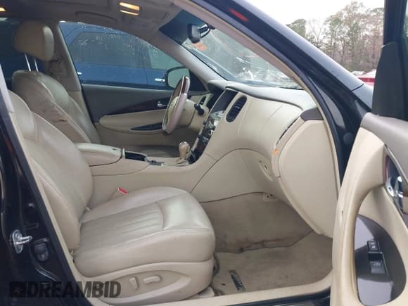 ✅ 2011 Infiniti EX Journey • VIN: JN1AJ0HP1BM801960 • Lot: 43806552. Wystawiony na IAAI z przebiegiem 197 370 mil. Bezpłatny archiwum sprzedaży aukcyjnych z USA i szczegółowy raport historii pojazdu na DreamBid. Zdjęcie 5.