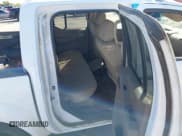 ✅ 2008 Nissan Frontier SE • VIN: 1N6AD07U58C450087 • Lot: 43608979. Listed on IAAI with 155,704 mi. Free auction sales archive from the USA and detailed vehicle history report at DreamBid. Image 8.