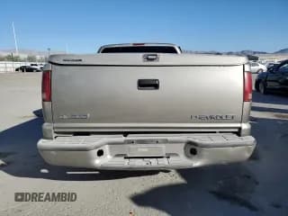 ✅ 2002 Chevrolet S-10 LS • VIN: 1GCCS19W628256801 • Лот: 44400845. Опубликован ранее на Copart с пробегом 106 246 миль. Бесплатный доступ к архиву аукционных продаж из США и подробный отчёт об истории автомобиля на DreamBid. Изображение 6.